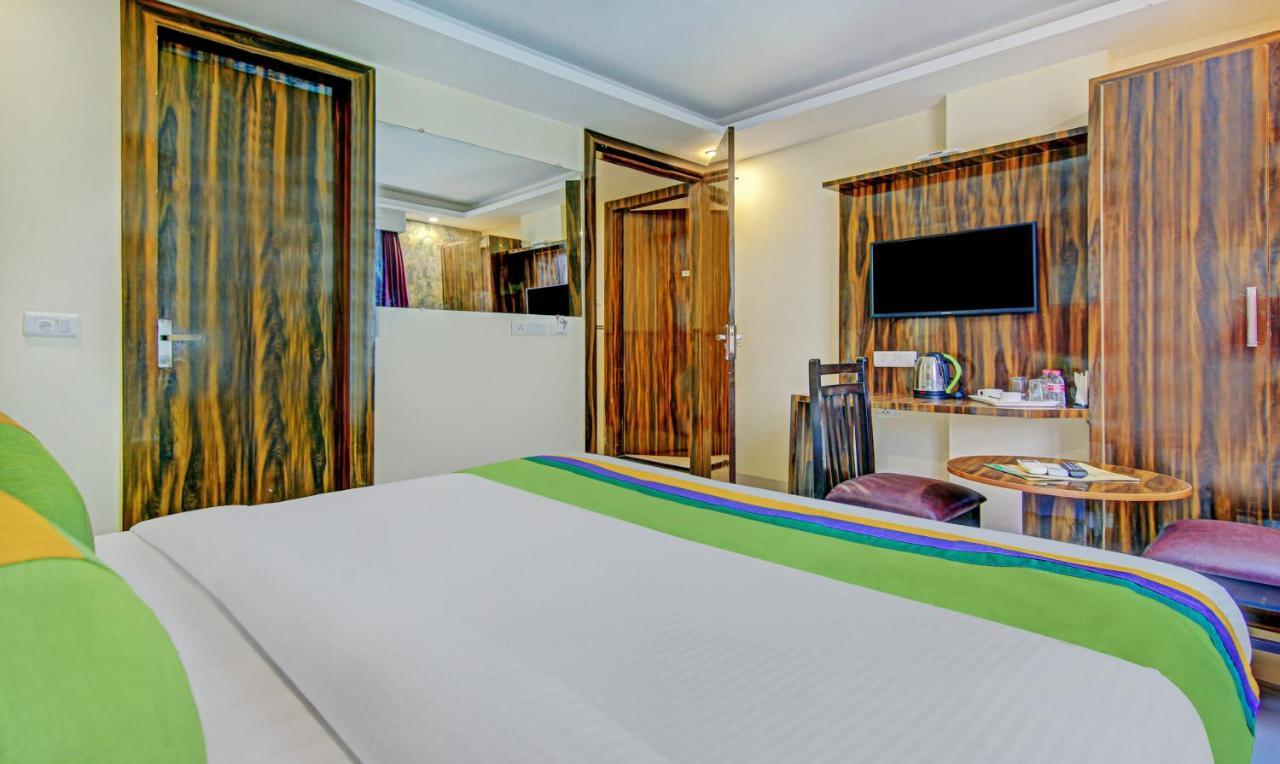 Treebo Trend Smart Signature New Delhi Bagian luar foto