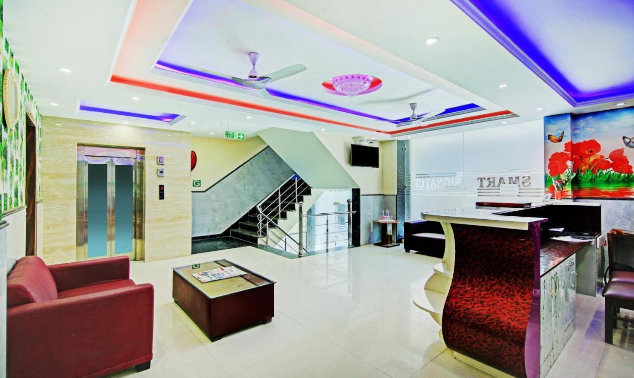 Treebo Trend Smart Signature New Delhi Bagian luar foto